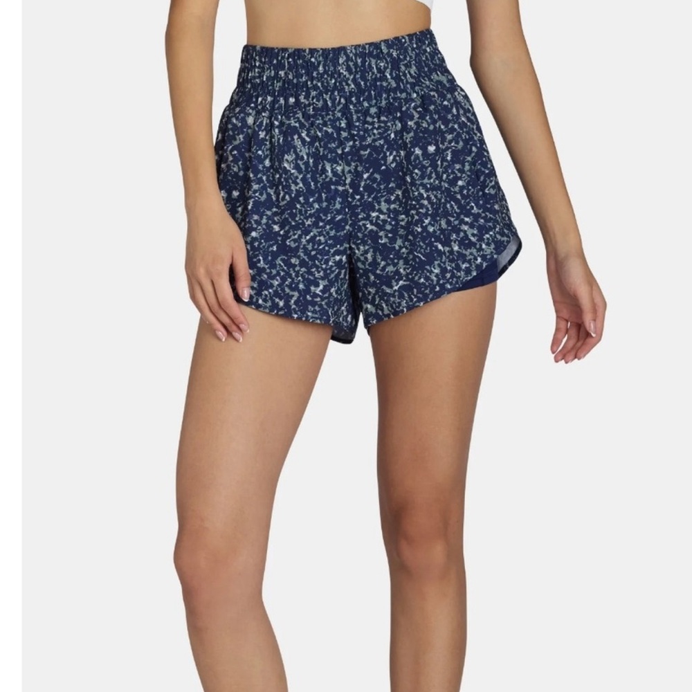 Avia Women's Running Shorts with Bike Liner Small - Picture 2 of 12